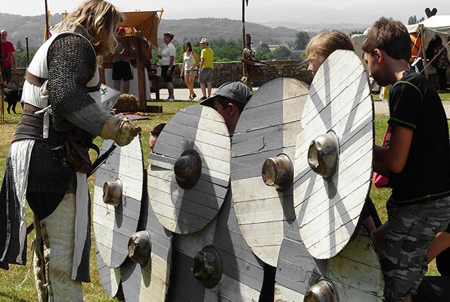 Thumb-Atelier-Sturmbrecher-bouclier-02